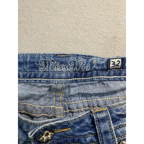 Miss Me Boyfriend Ankle Jeans Women Size 32 Blue Distressed EUC - Picture 2 of 10